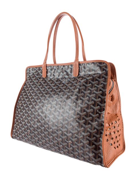 goyard hardy|goyard sac hardy pet bag.